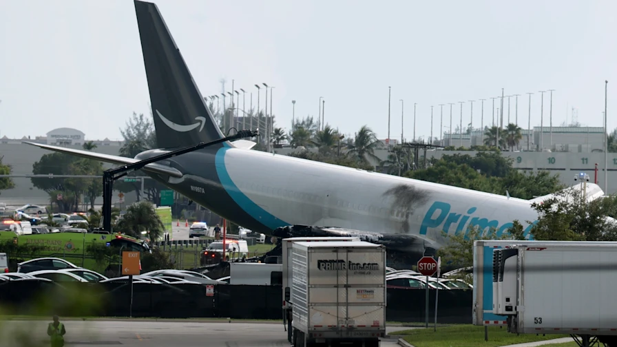 Miami cargo plane crash